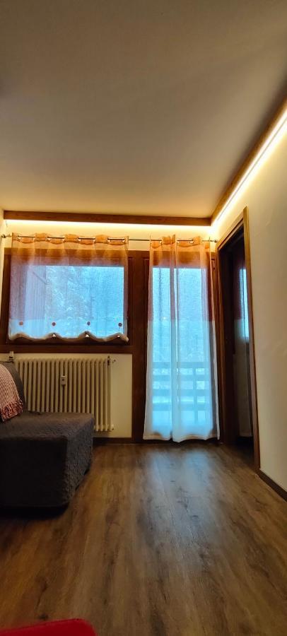 Complesso I Dadi - Condominio Cielo Alto Бройл-Червиня Екстериор снимка